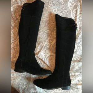 💥SOLD💥 on another site. Charles By Charles David Boots 7.5B.